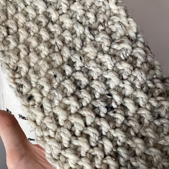 Tweedy Beige Thick Chunky Knit Winter Infinity Scarf Handmade? - Picture 3 of 9